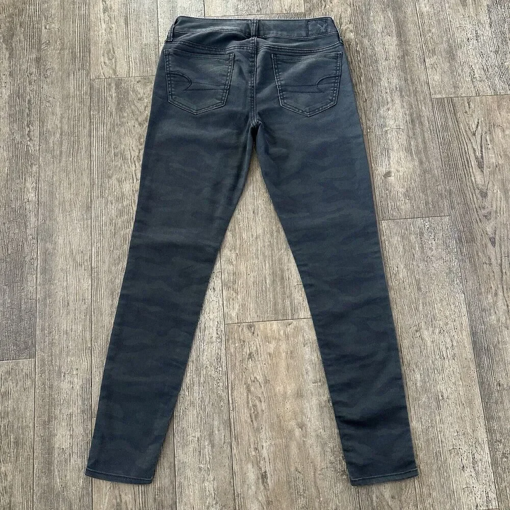 American Eagle JEGGING Womens Size 2 Army Camo Low Rise Jeans Denim Pants 27x29 - Picture 2 of 10